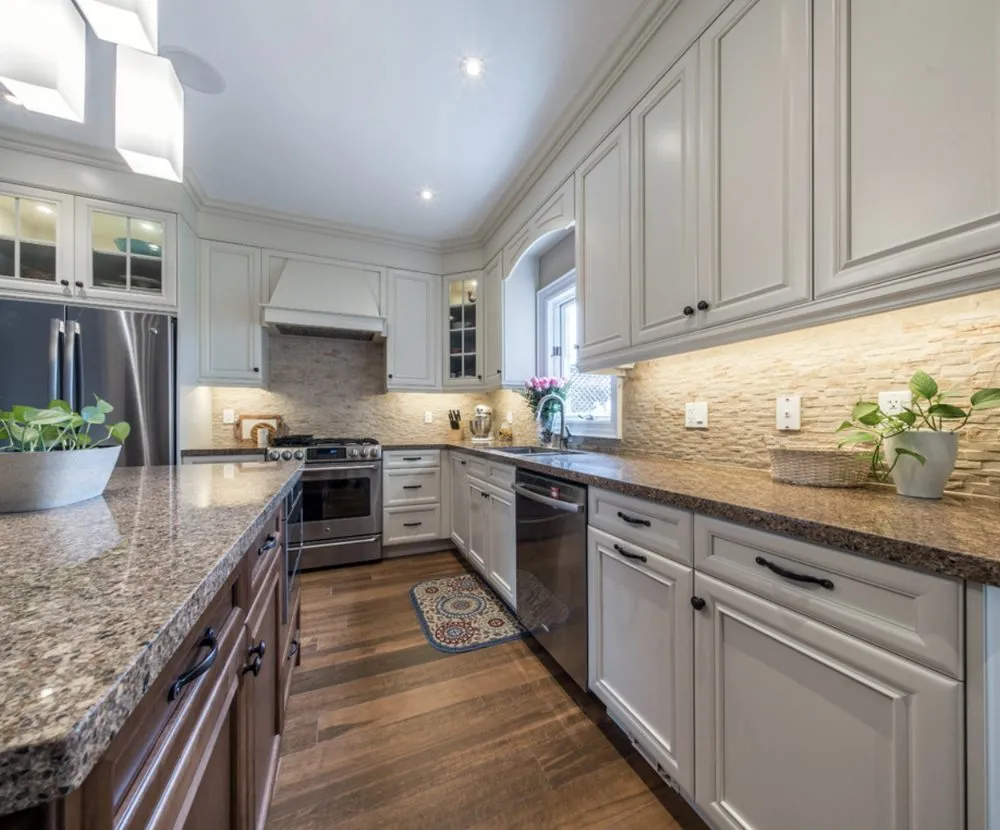 Slide of Everlast Construction