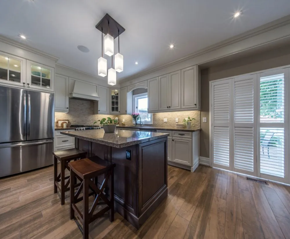 Slide of Everlast Construction