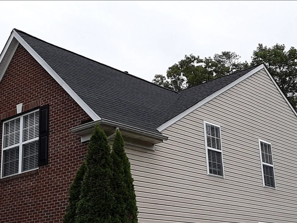 Slide of Everlast Construction