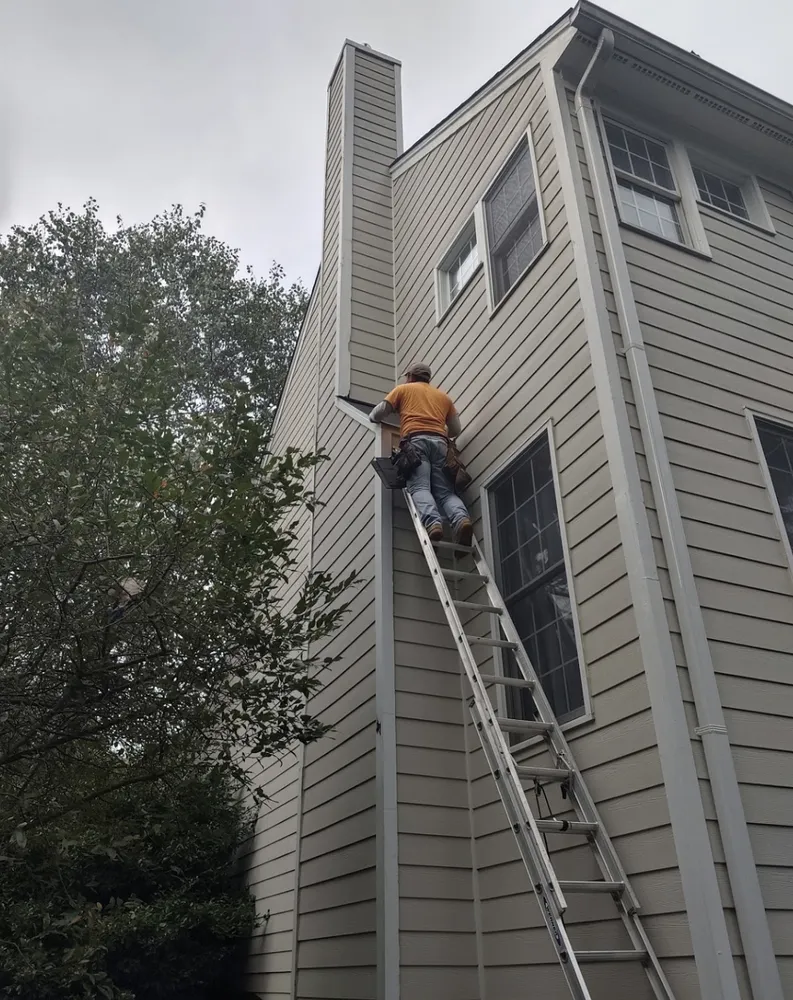 Slide of Everlast Construction