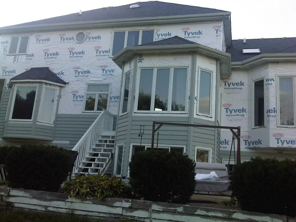 Slide of Everlast Exteriors Of Illinois