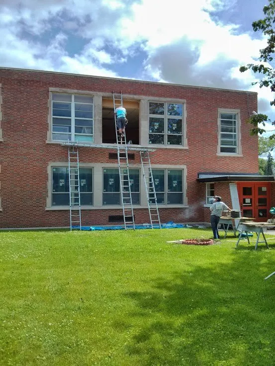 Slide of Everlast Exteriors Of Illinois