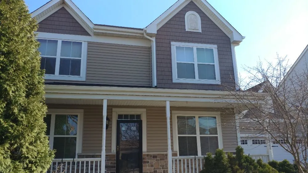 Slide of Everlast Exteriors Of Illinois