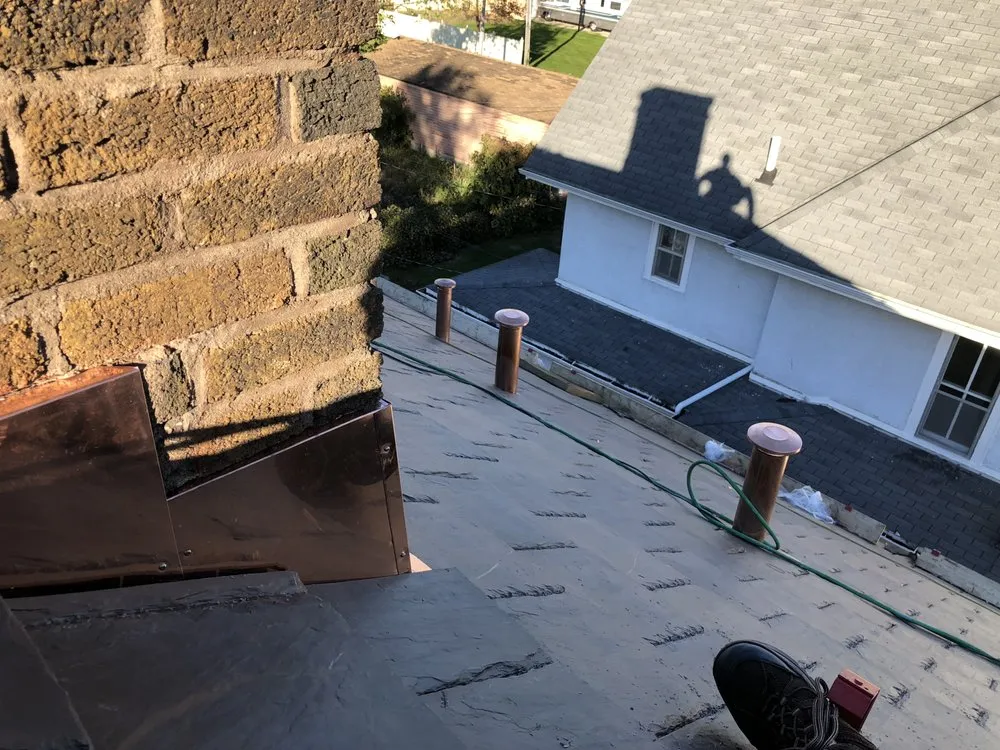 Slide of Everlast Exteriors