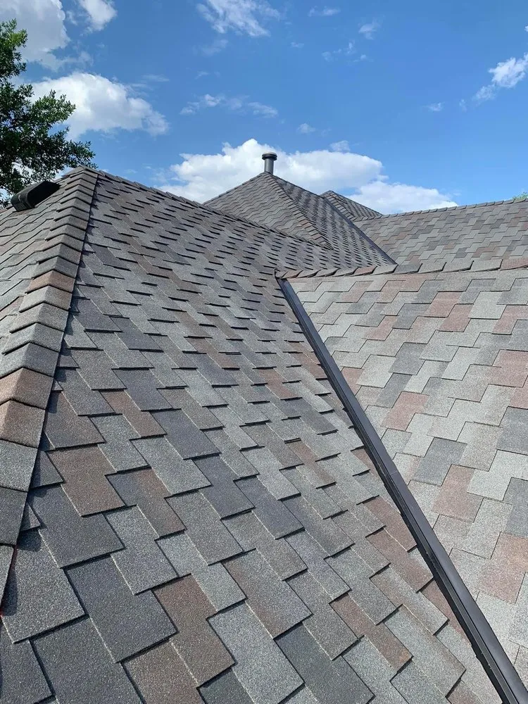 Slide of Everlast Exteriors