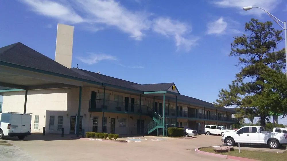 Slide of Everlast General Contractors