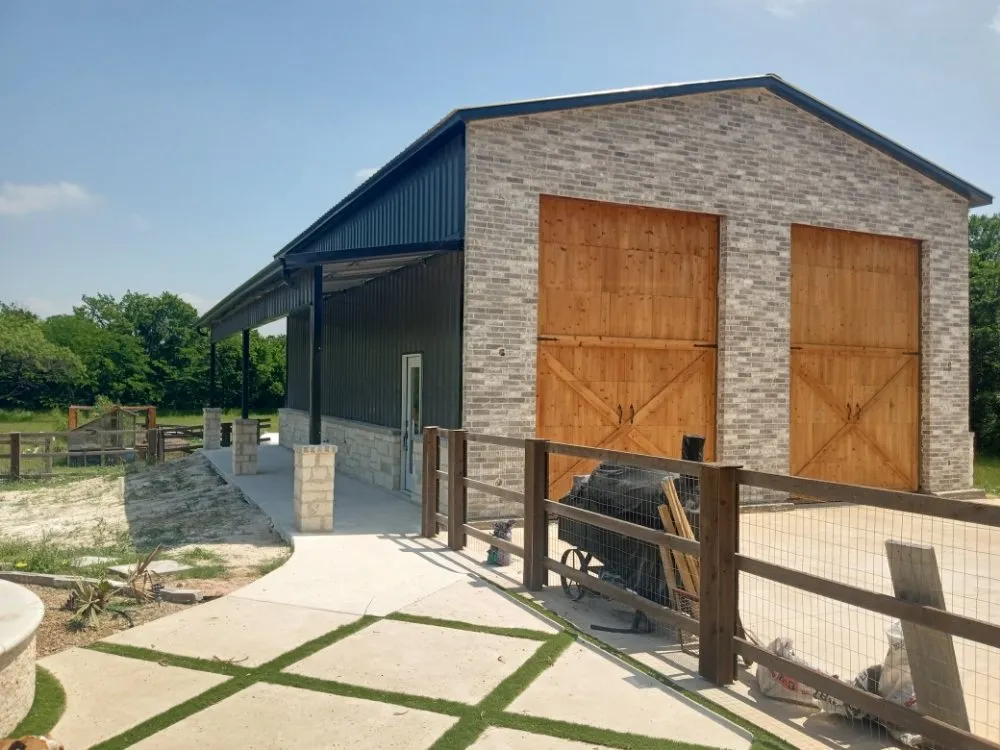 Slide of Everlast General Contractors