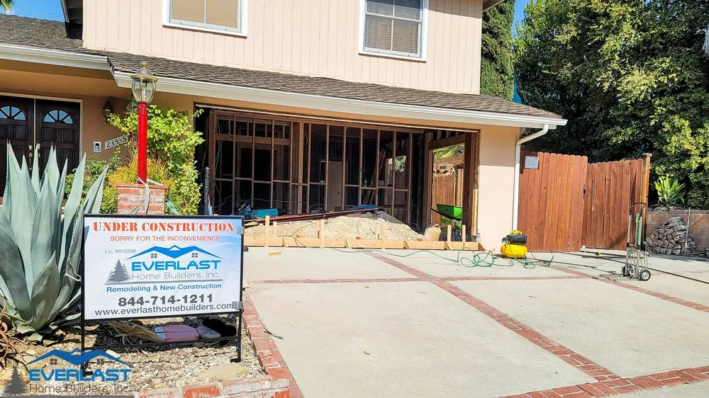 Professional residential roofing service after storm damage across Studio City, CA - Everlast Home Builders