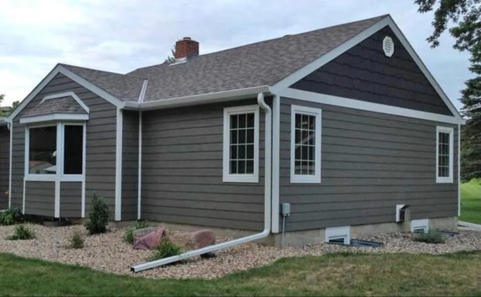 Slide of Everlast Metal