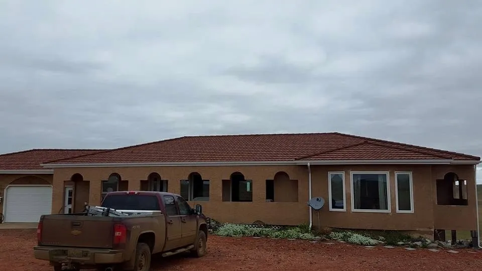 Slide of Everlast Metal