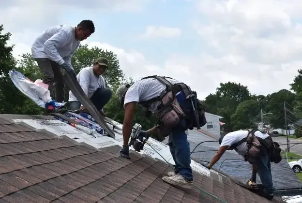 Slide of Everlast Roofing & Masonry