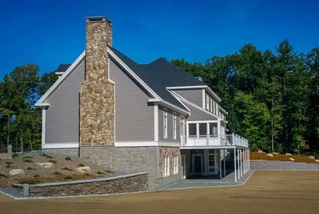 Slide of Everlast Roofing & Masonry