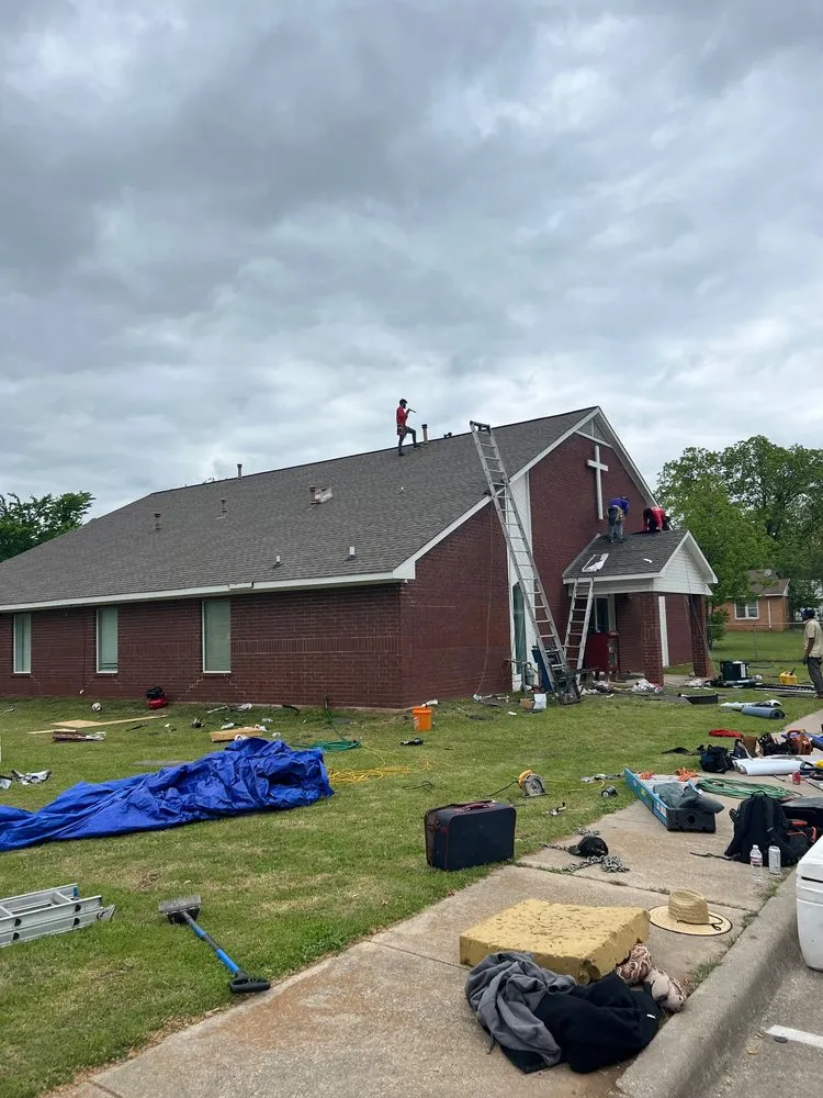 Slide of Everlasting Roofing & Construction