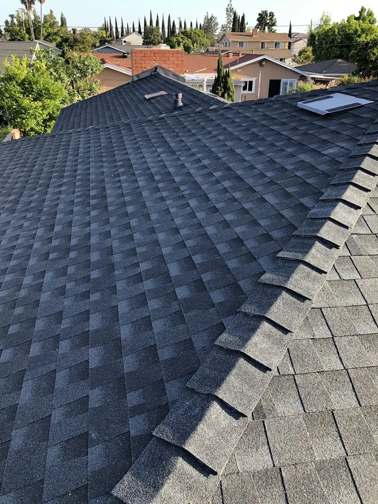 Slide of Everlasting Roofing Corp