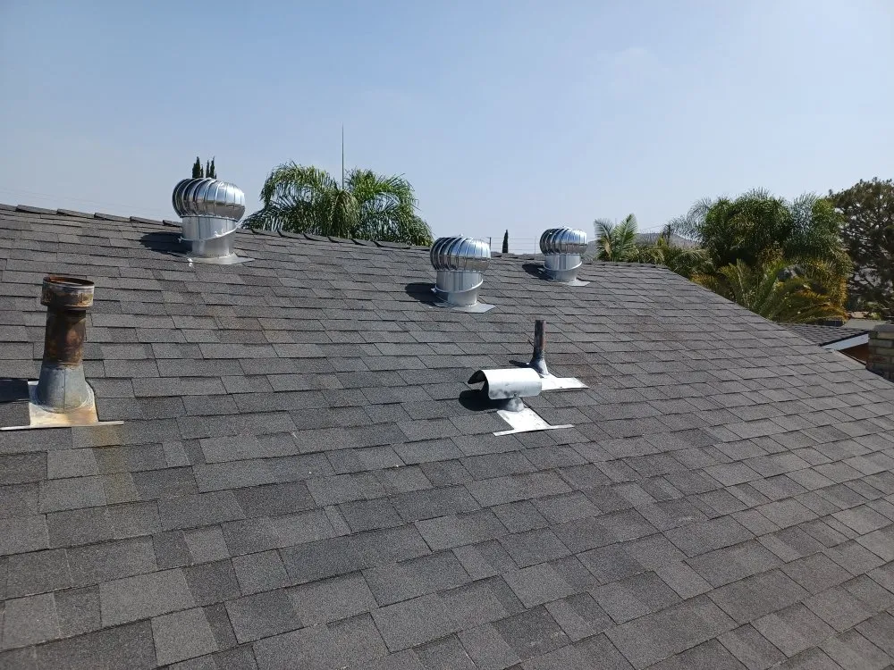 Slide of Everlasting Roofing Corp