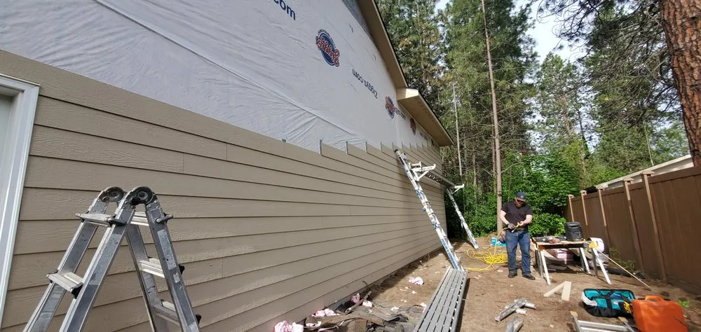 Slide of Evernorth Roofing