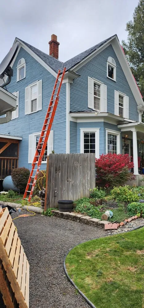 Slide of Evernorth Roofing