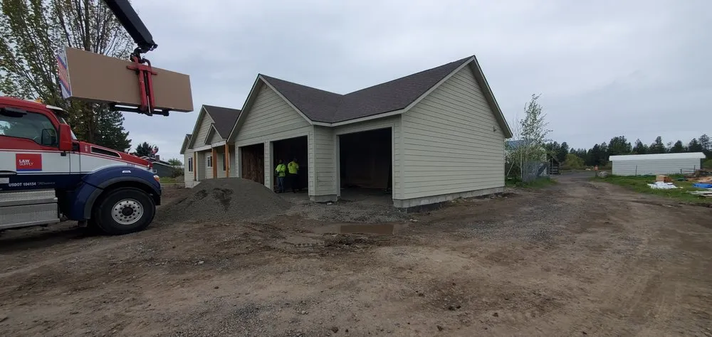 Slide of Evernorth Roofing