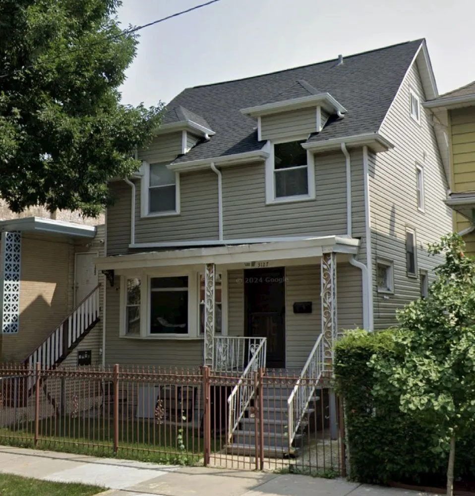 Slide of Ever’s Roofing