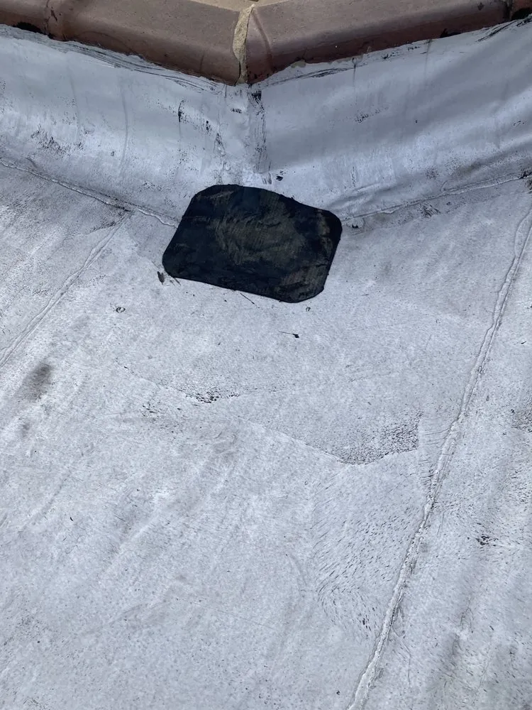 Slide of Ever’s Roofing