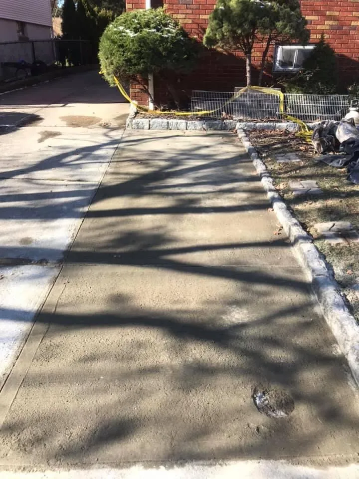 Slide of Everstone Construction