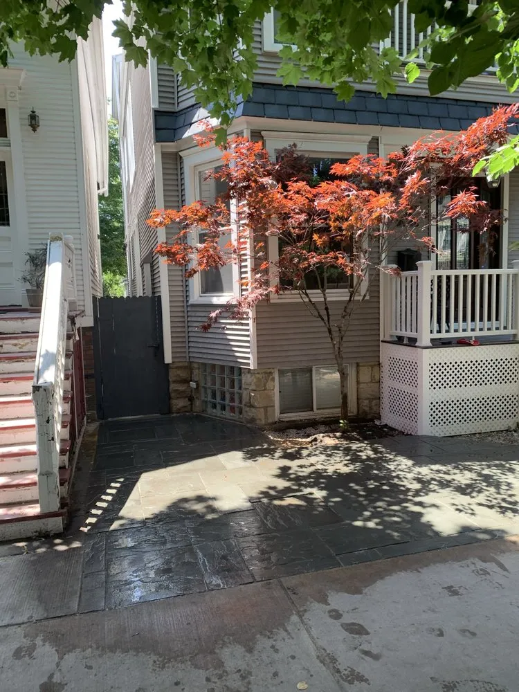 Slide of EVO Construction