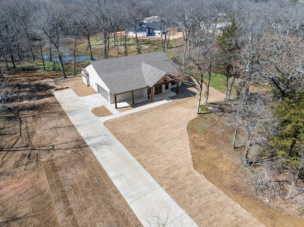 Slide of Evolution Homes