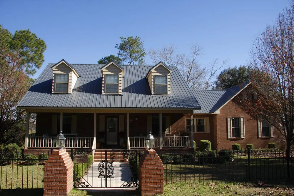 Trusted flat roof repair in Lee, FL - Ewing Construction & Roofing