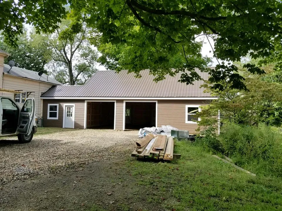 Slide of Ex Amish Construction