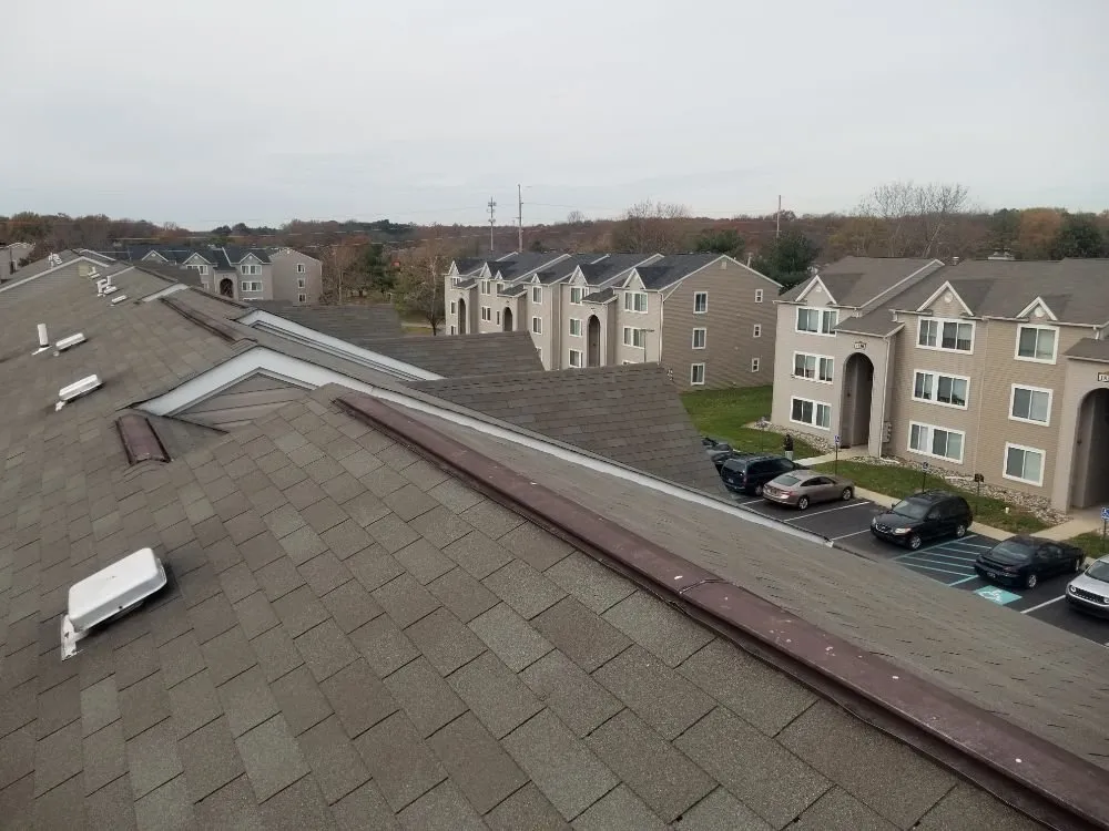 Slide of Executive Roofing Solutions