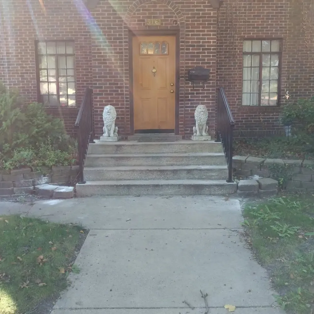 Slide of Executive Touch Construction & Roofing