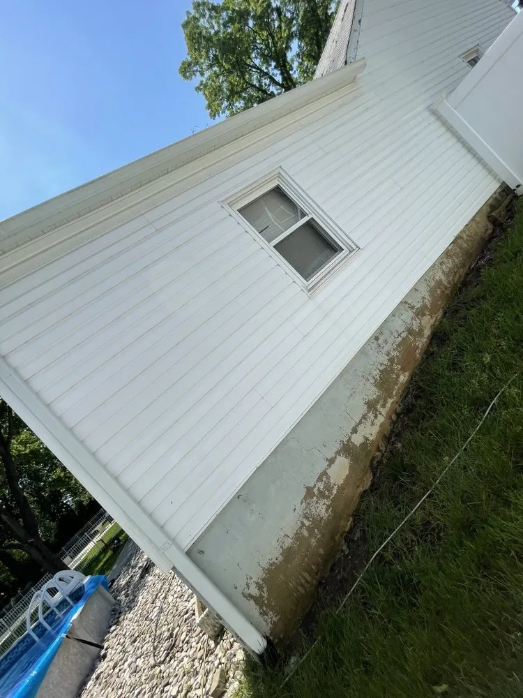 Slide of Experienced Construction & Power Washing