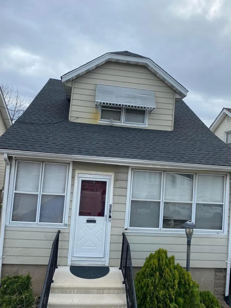 Slide of Experienced Construction & Power Washing