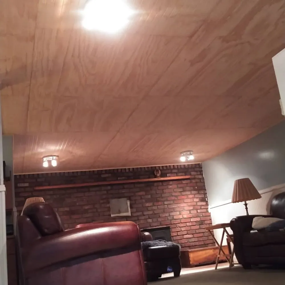 Slide of Expert Carpentry