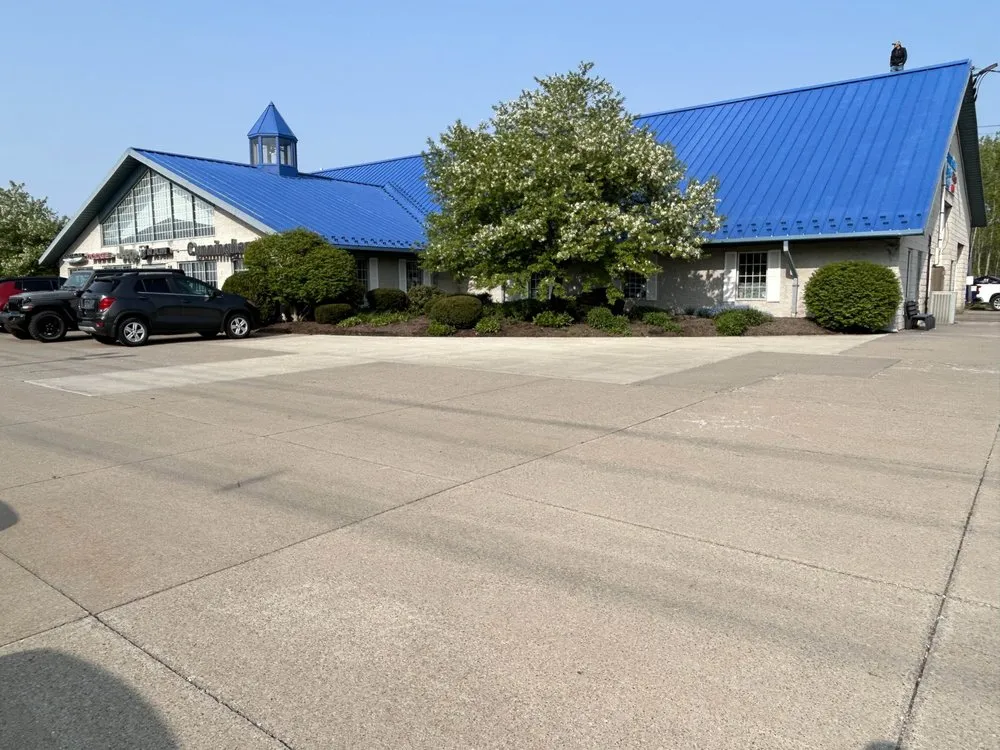 Slide of Expert Commercial Roofing