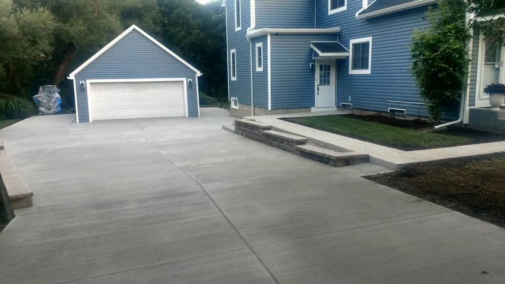 Slide of Expert Contracting