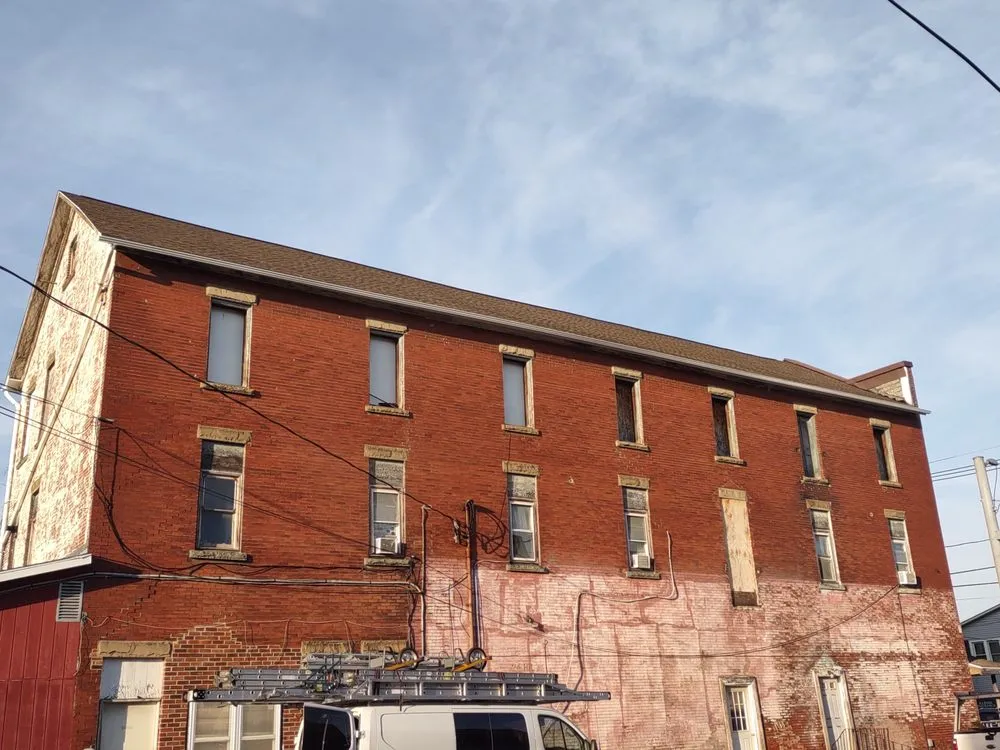 Slide of Expert Contracting