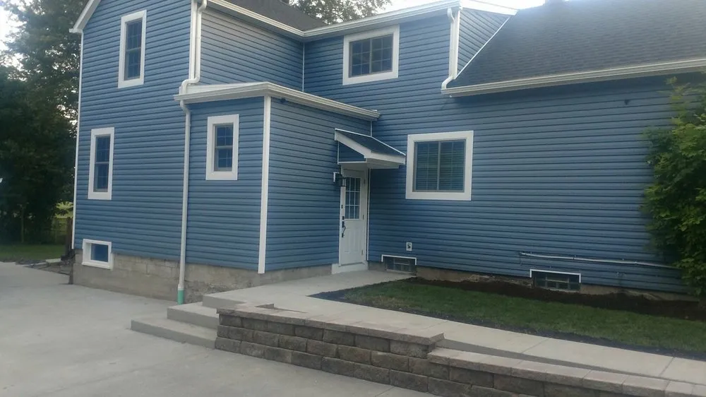 Slide of Expert Contracting