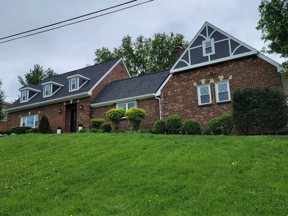 Slide of Expert Contractorz