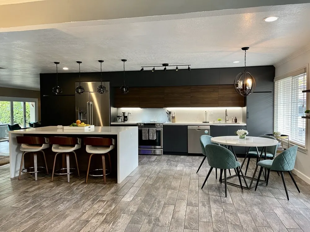 Slide of Expert Home Builders