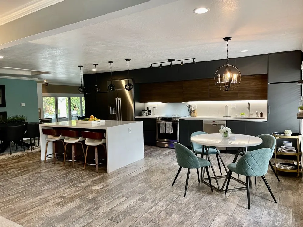 Slide of Expert Home Builders