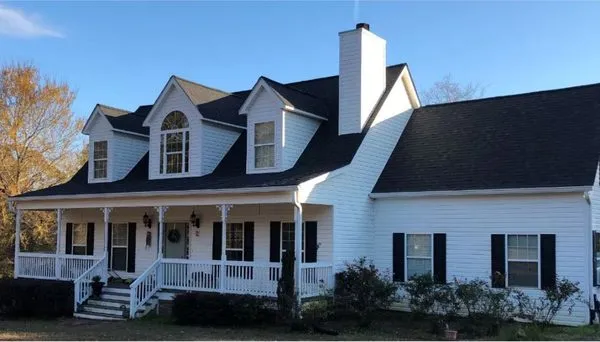 Expert Renovation Services Logo