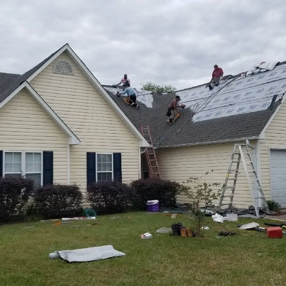 Slide of Expert Roofing