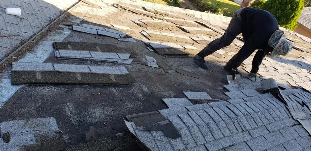 Slide of Expert Roofing Contractors