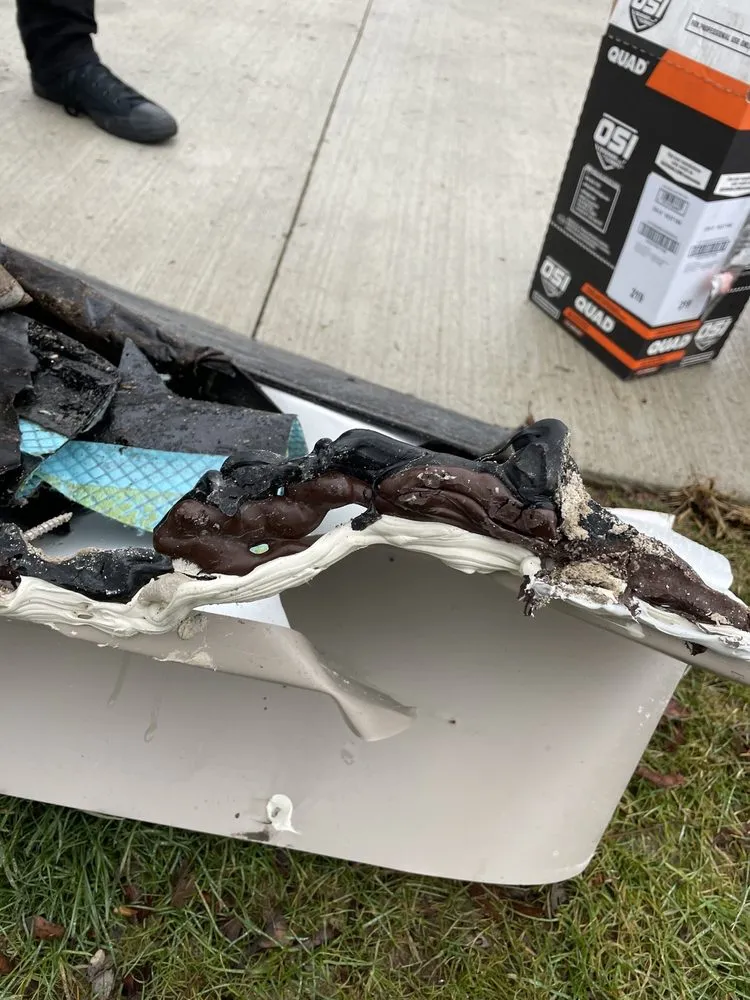 Slide of Expert Roofing