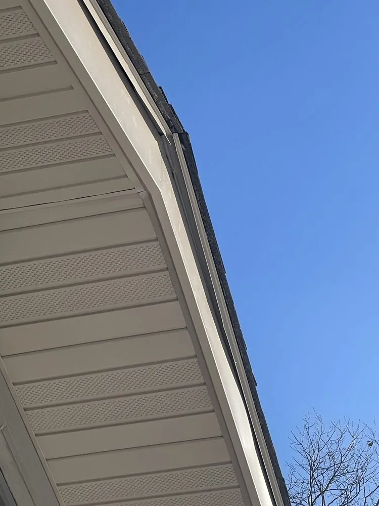 Slide of Expert Roofing