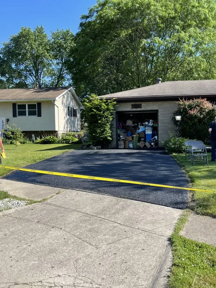 Slide of Expert Roofing Solutions