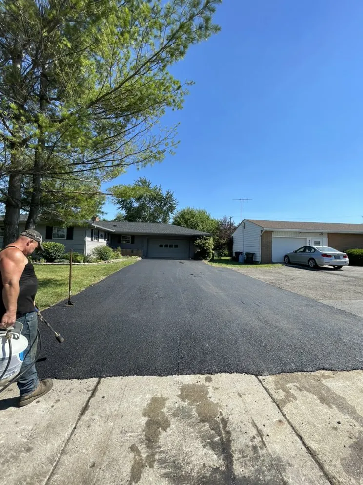 Slide of Expert Roofing Solutions