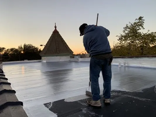 Expert Super Seal Roofing & Tuckpointing Logo