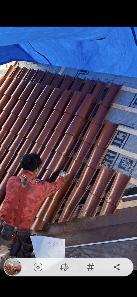 Slide of Experts Roofers